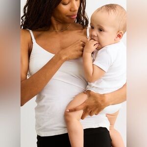 Hatch The Nursing Tank in White M